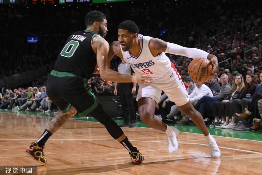 球迷们的热 球迷们的热