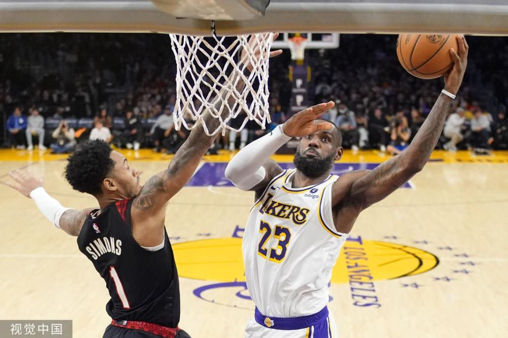 随着F1赛 随着F1赛