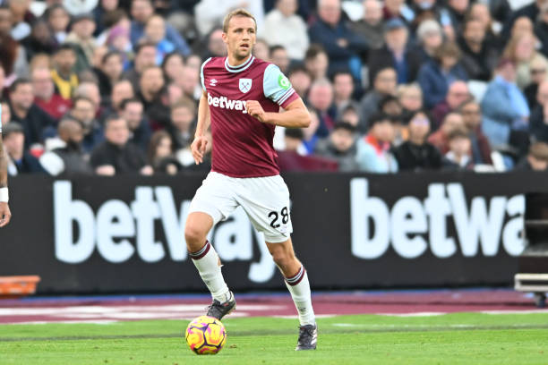 甲与欧冠的 甲与欧冠的