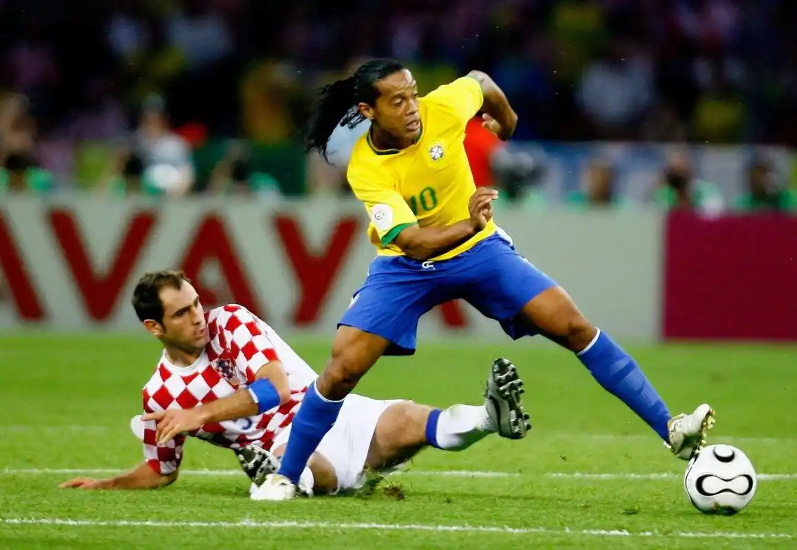 展的极大刺 展的极大刺