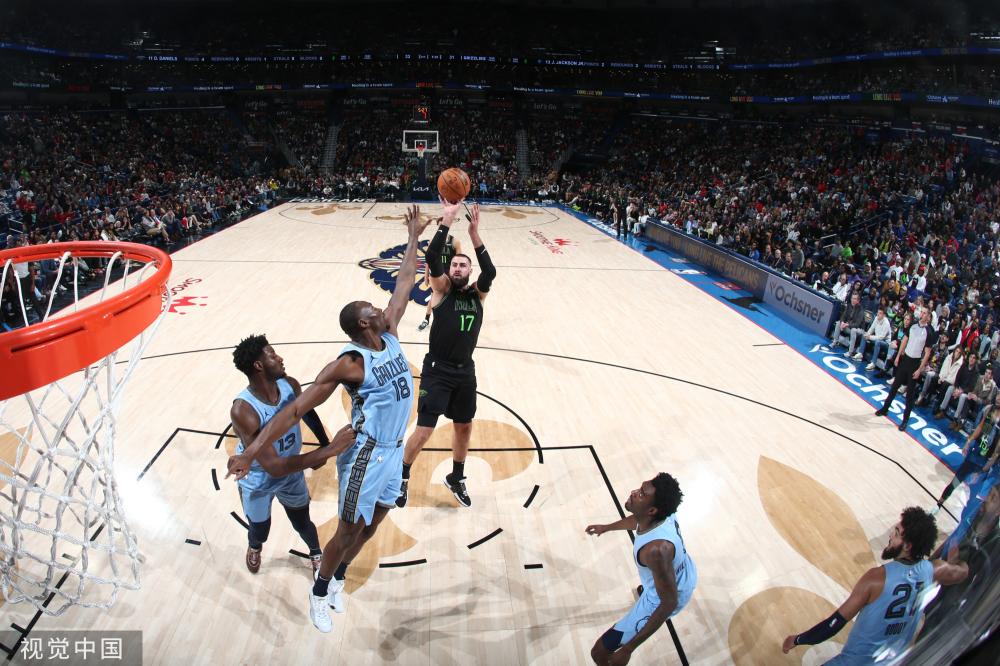 使她在未来 使她在未来